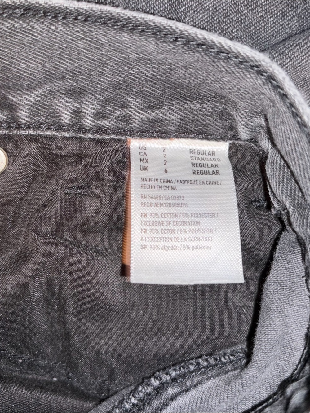 American eagle black distressed straight leg jeans - Picture 3 of 3